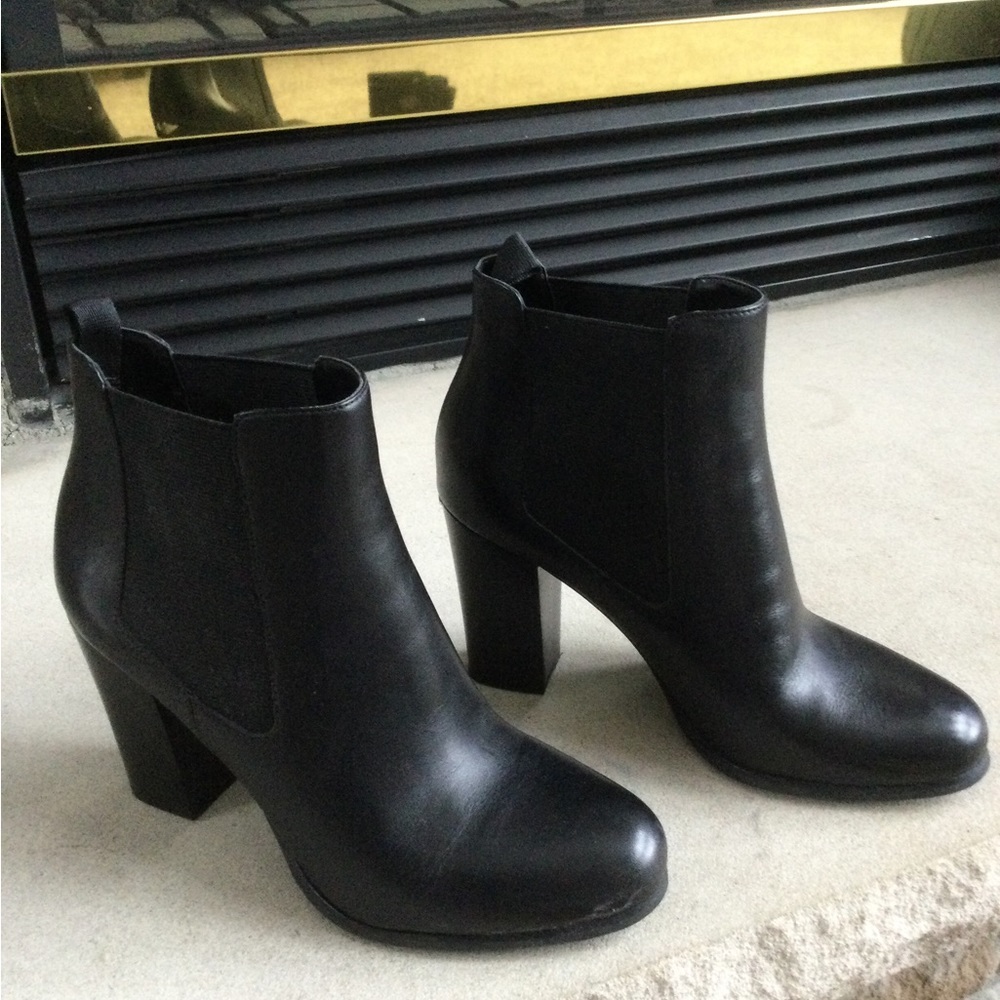 Michael Kors Black Slip on Booties Size 7